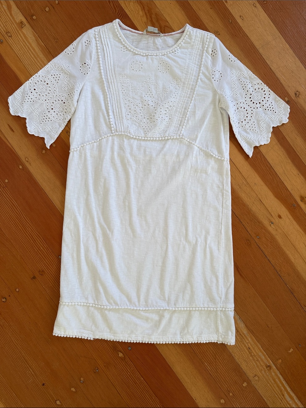 Boden Heidi Mini Dress Eyelet Scallop Sleeve Pom Pom White Size 6 Long